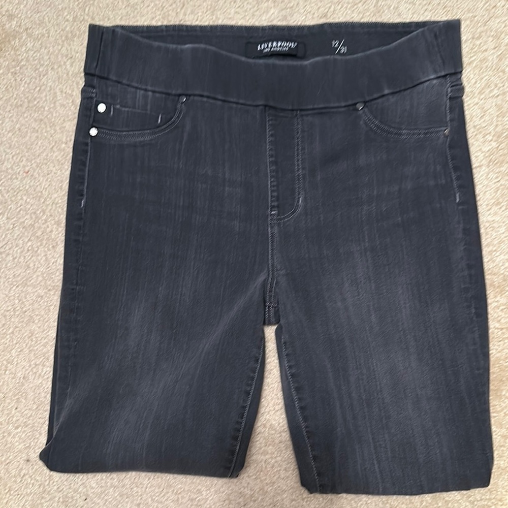 Black Women's Liverpool Skinny Jeans EUC